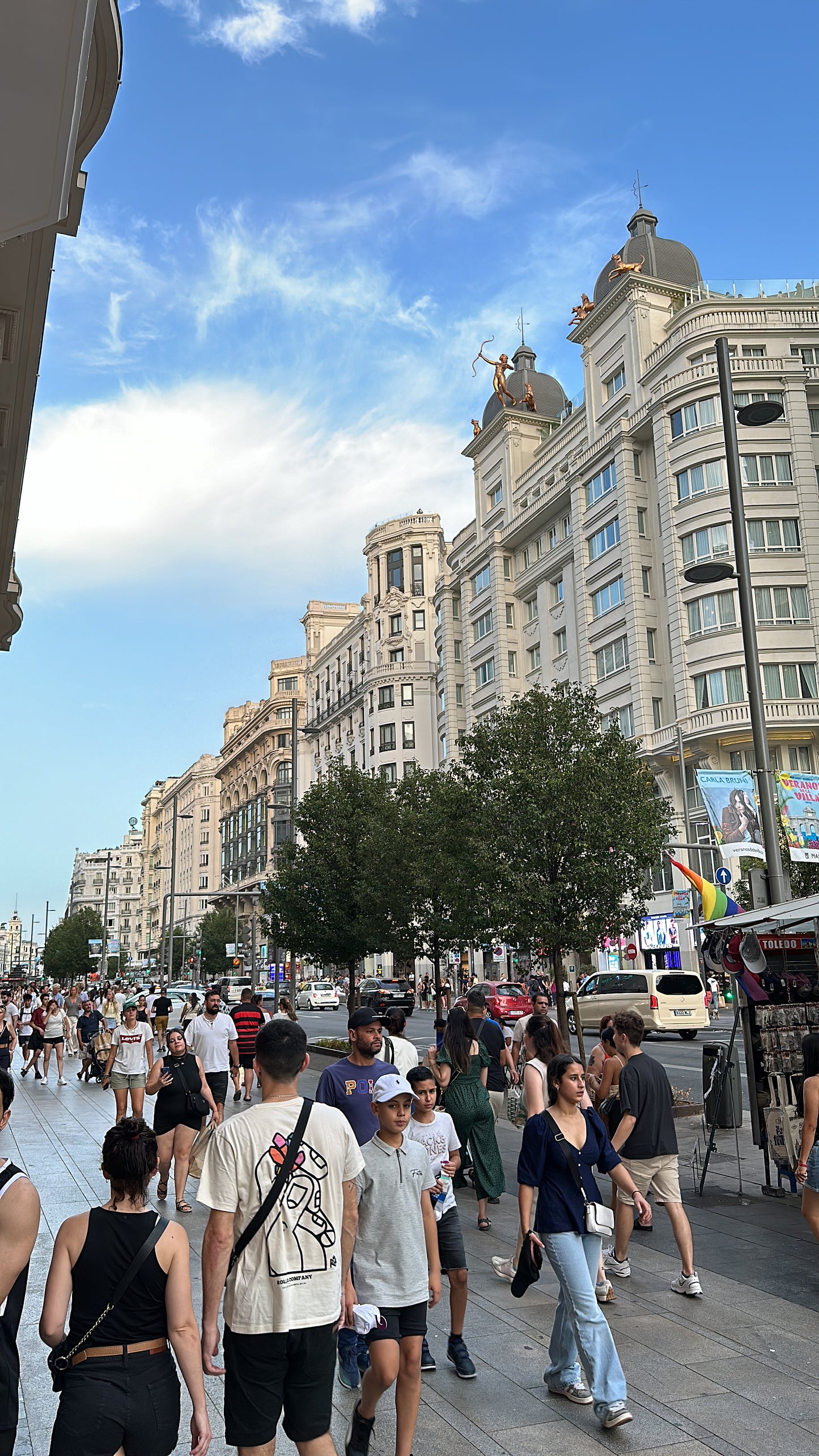 Madrid Vermut Experience, Tapas, Wein & Boutiquen & Feuerwerkskörper. Sparen Sie 40 %