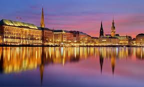 Hamburg Shore Excursions. Local Breakfast, St Pauli, Harbour & Surprises