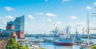 Hamburg Shore Excursions. Local Breakfast, St Pauli, Harbour & Surprises