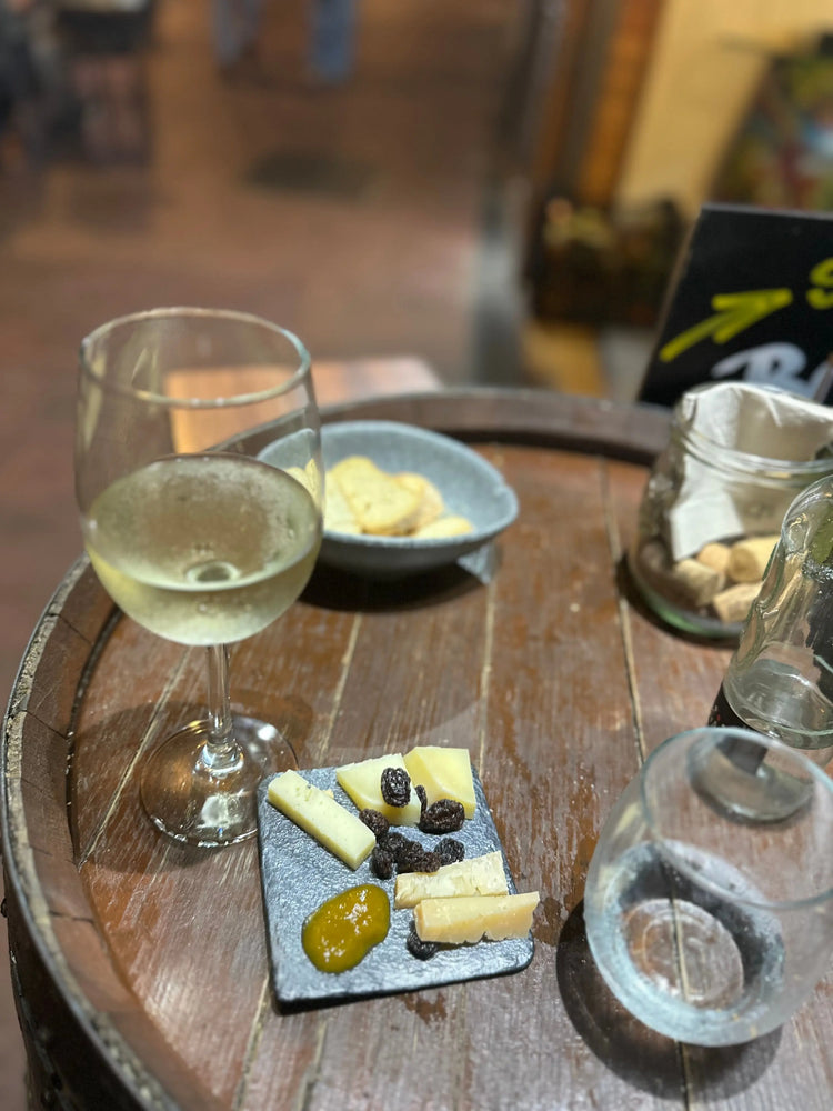 Private Terraces, Wine and Music