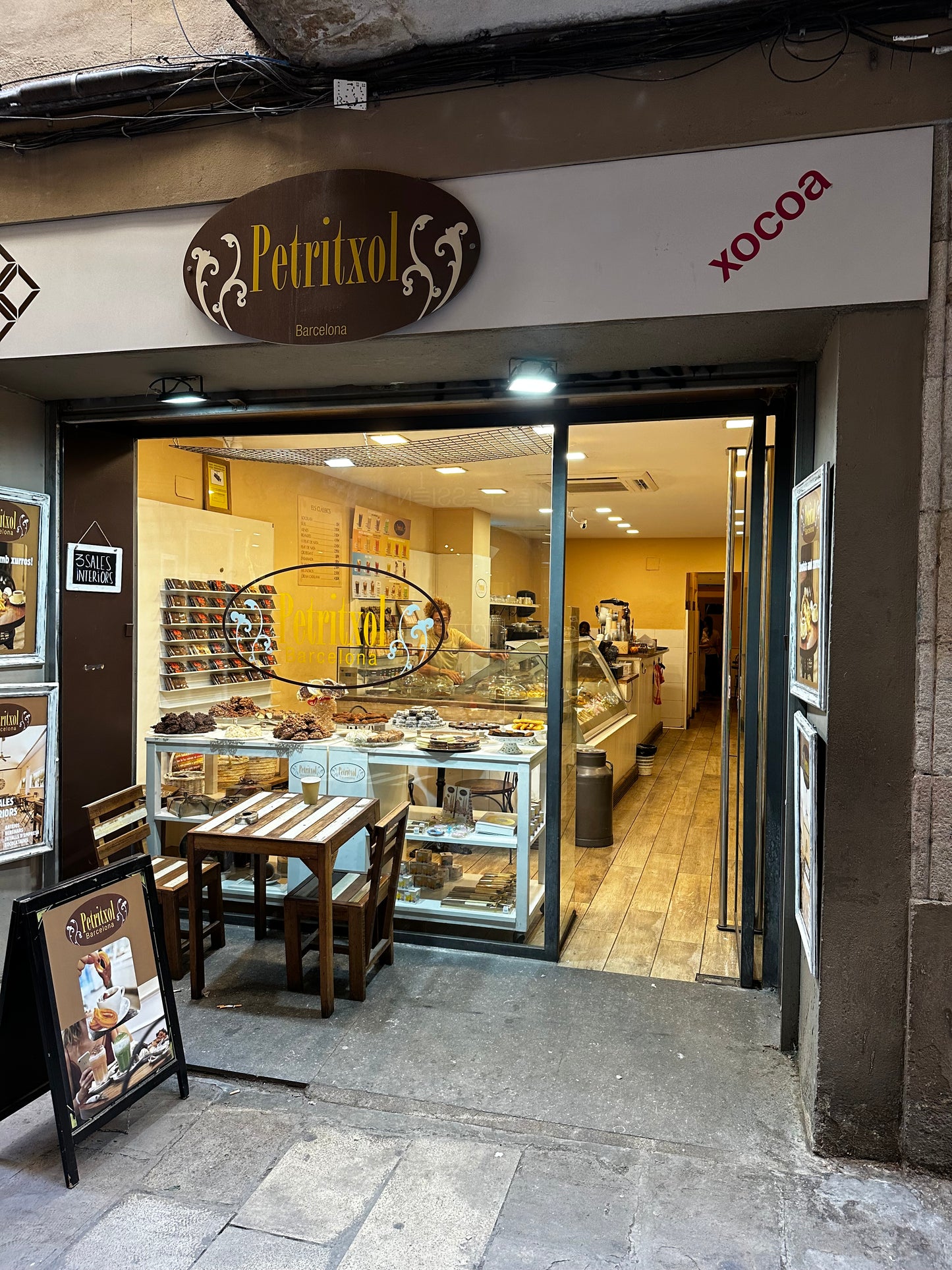 Barcelona Sonnenterrasse, Tapas, Weinprobe, Lebensmittelmarkt und Altstadt. Sparen Sie 40 %