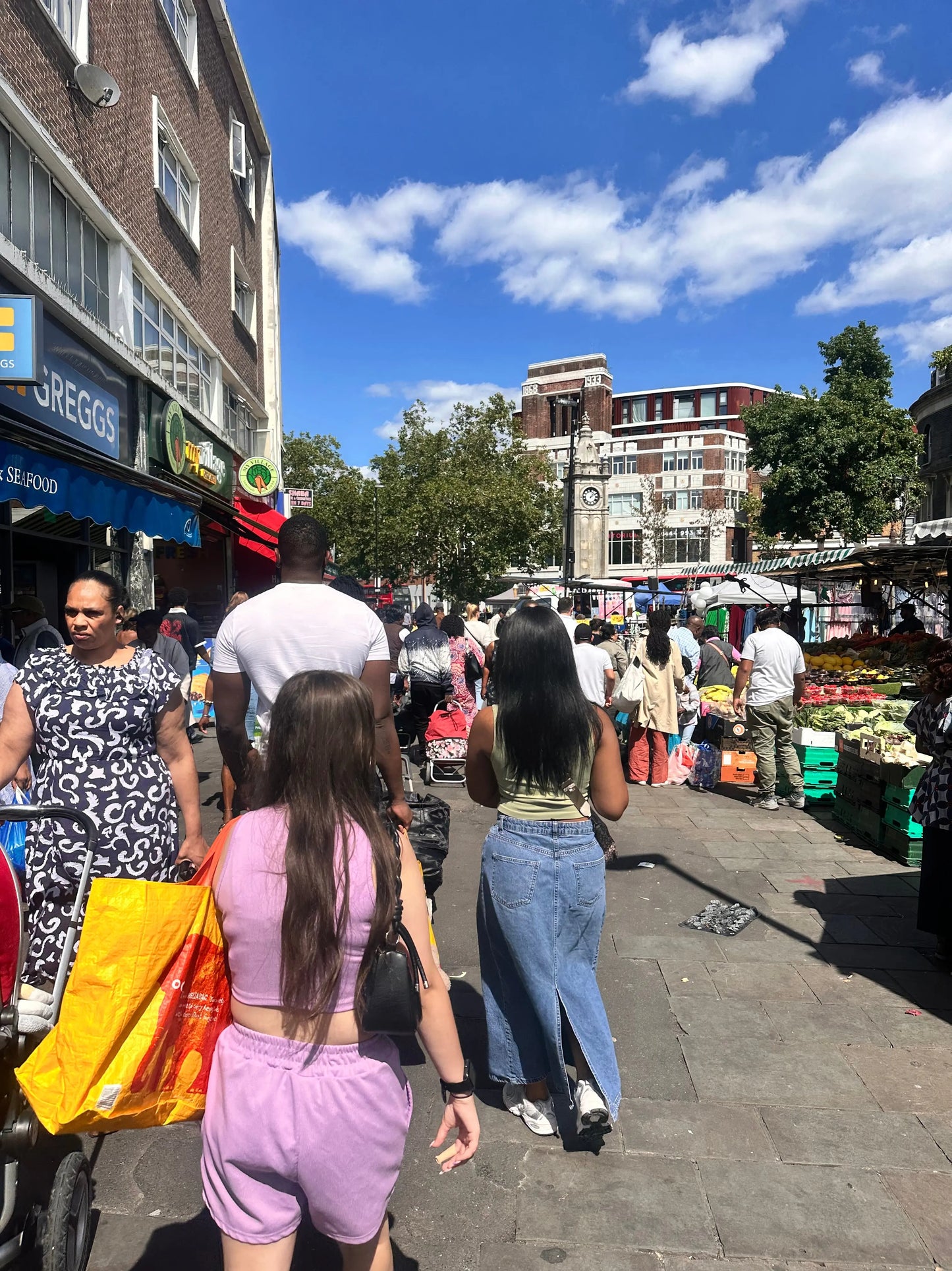 Secret London Like a Local a Local Tour. Notting Hill Shore Excursions To Go